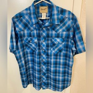 Vintage Wrangler Blue Plaid Short Sleeve Shirt